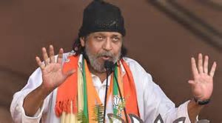 Actor Mithun Chakraborty Joined BJP Party & Started Campaigning for the Bengal Election 2021