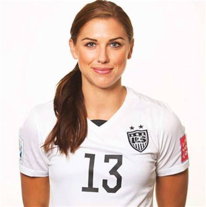 Alex Morgan Height, Age & Measurements – How tall is Alex Morgan?