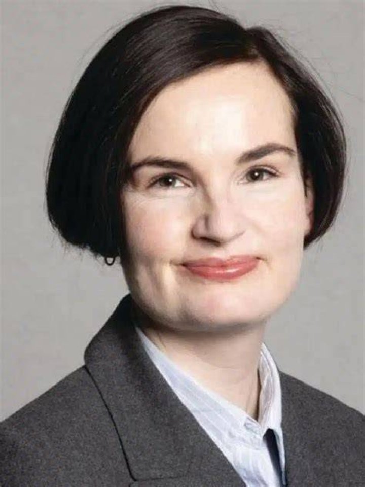 Alice Irving wiki