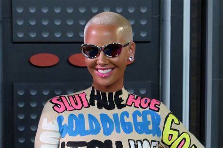 Amber Rose Announces 2018 SlutWalk By Posing Topless