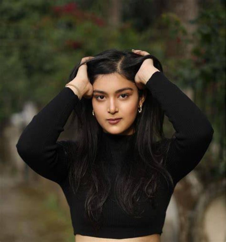 Ameesha Basera viral image with Virat Kohli