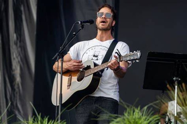 Amos Lee