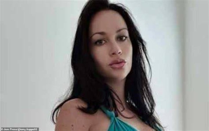 Amy Kupps Physical Stats & more