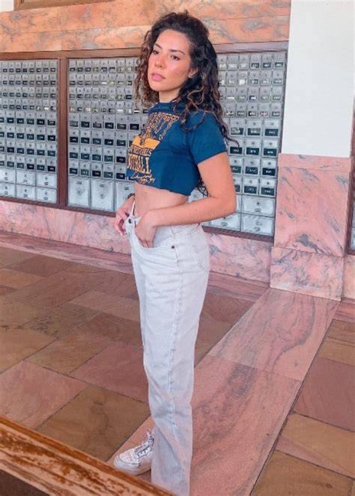 Andrea Camila