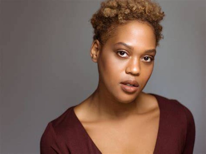 Antoinette Crowe-Legacy, Biography,Age, Height,Show