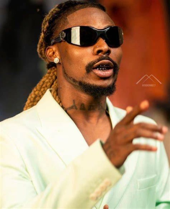Asake Biography: Age, Career, Songs, Girlfriend & Net Worth