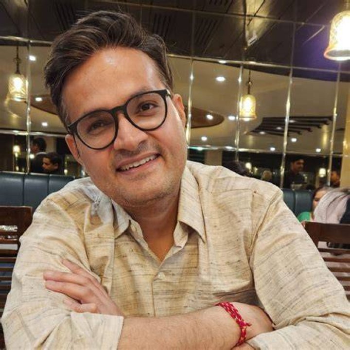 Ashish Mishra Family, Caste & Religion