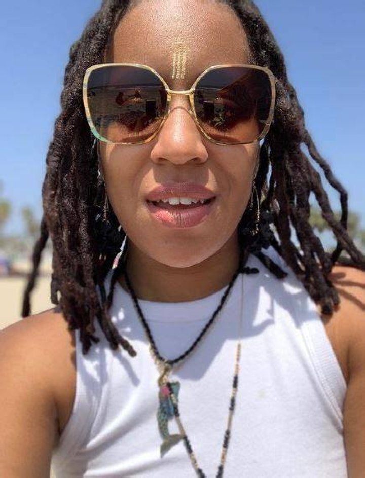 Ashley Snowden facts