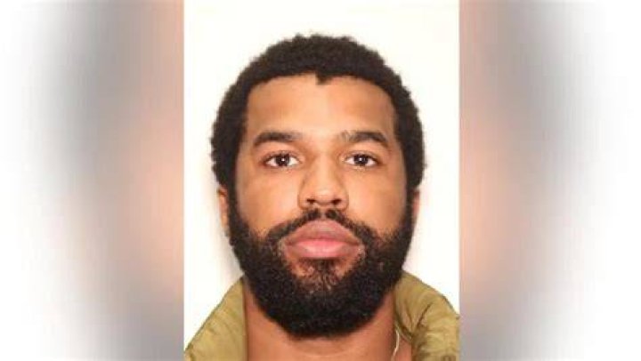 Atlanta Shooting Suspect Deion Patterson At Large After 1 Killed
