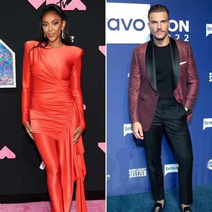 ayshia Adams, Luke Gulbranson 'Holding Hands' at 2023 VMAs