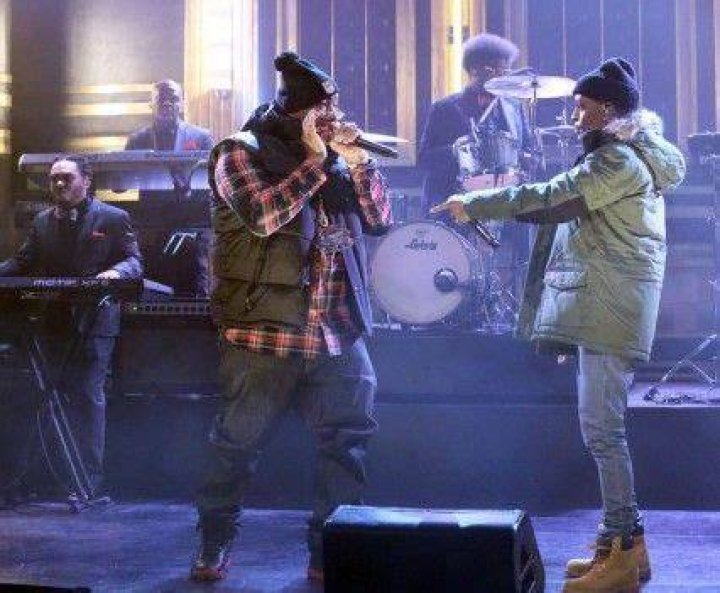 Big Sean & E-40 Perform 