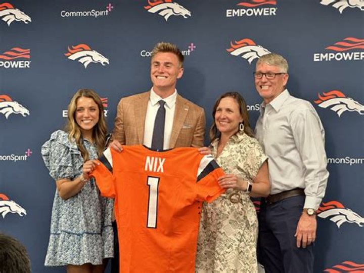 Bo Nix with his mother
