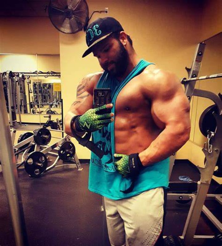 Bostin Loyd Height, Weight & Physical Appearance