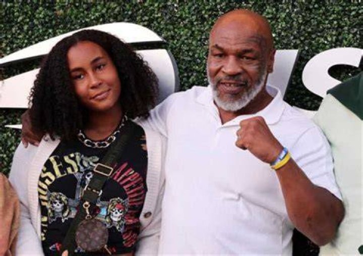 Bruce Marks Biography, Age, Height, Wife, Net Worth, Family