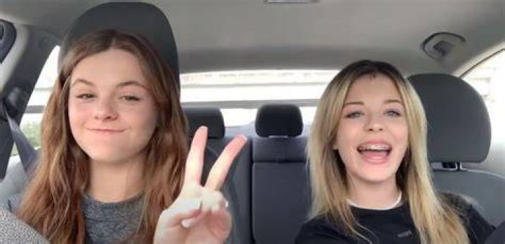 Cora Tilley with her sister Morgan Tilley