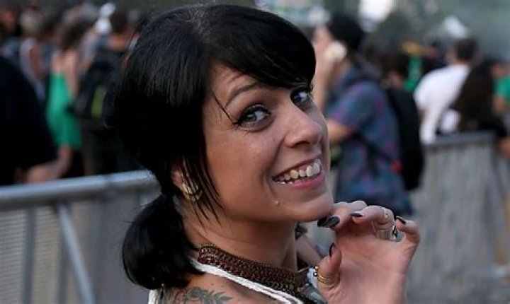 Danielle Colby was photographed with Mike Wolfe