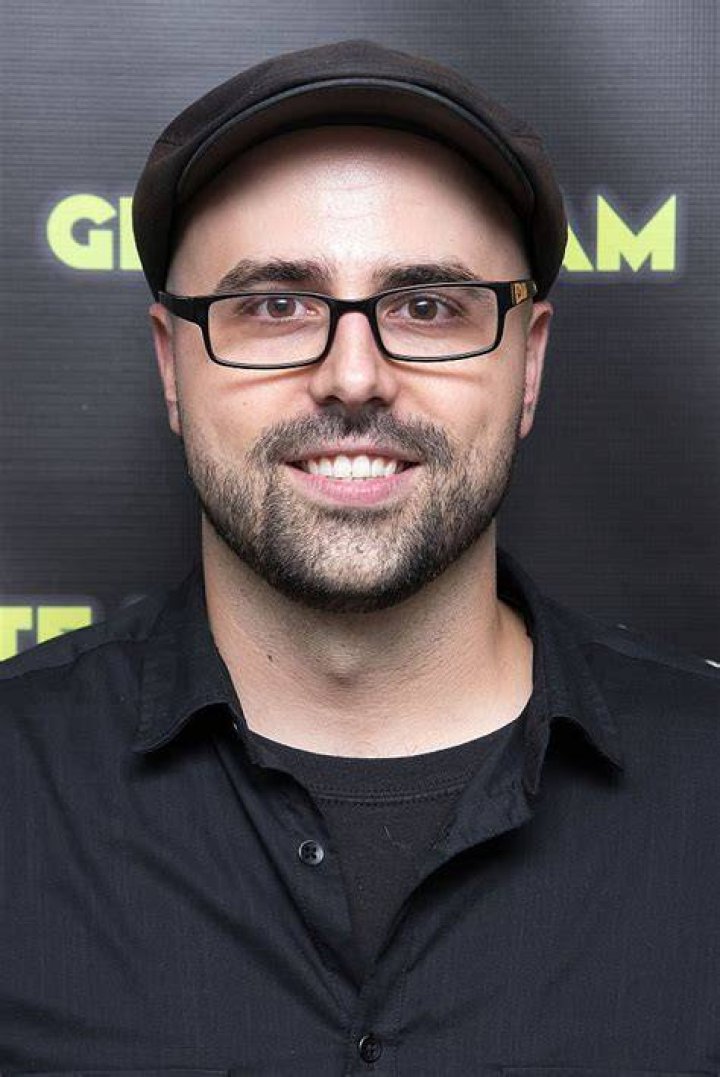 Dave Tango Net Worth, Age, Wedding, Parents, Tattoos, Tiara