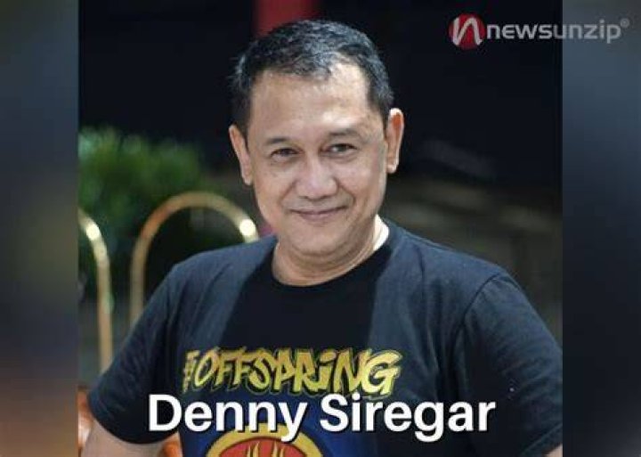 Denny Siregar height