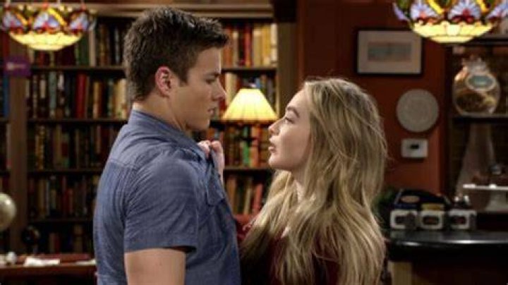 Did Sabrina Carpenter and Peyton Meyer date?