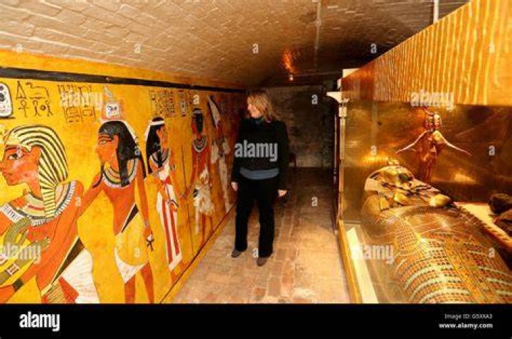 Egyptian Exhibition In Highclere