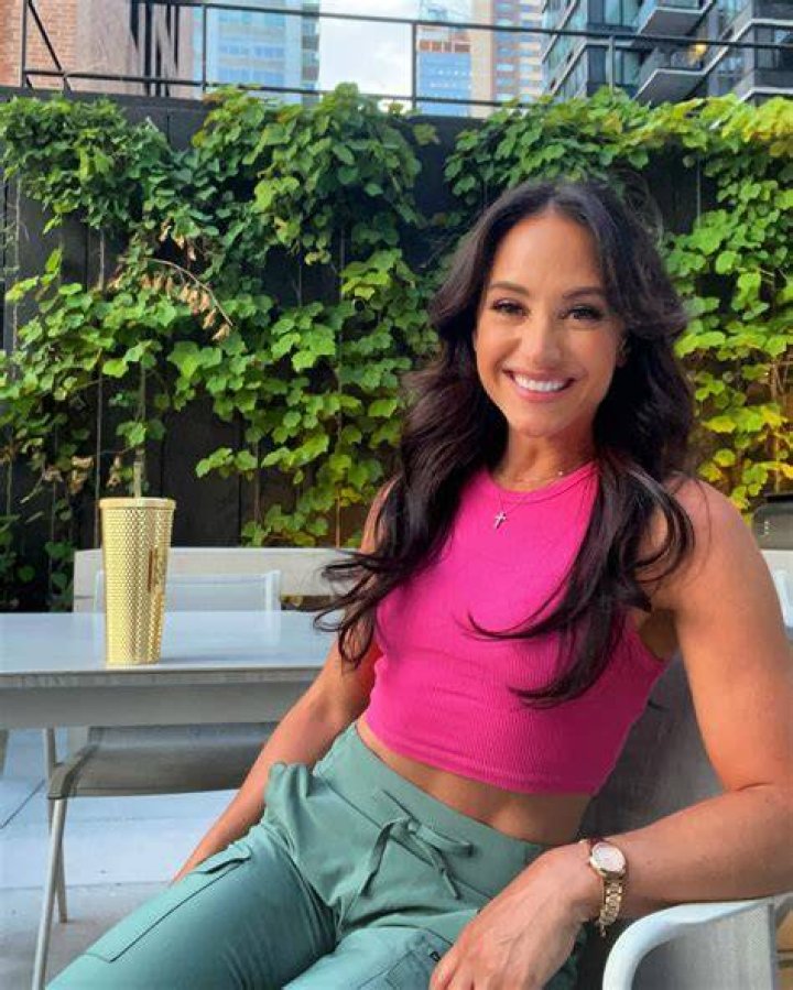 Emily Compagno Career & Net worth