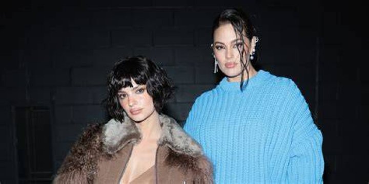 Emily Ratajskowski Holding Ashley Graham's Baby Bump