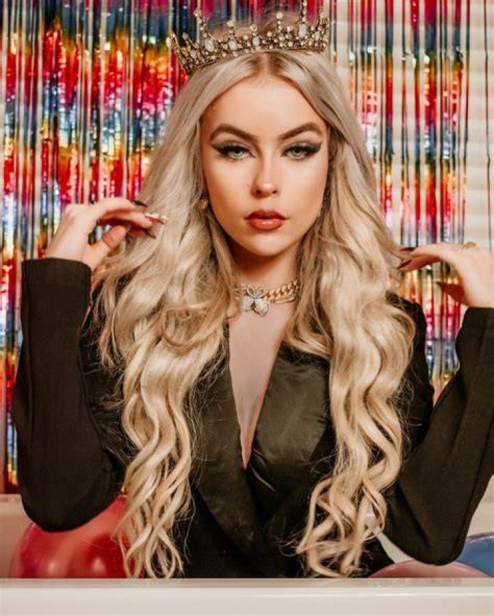 Emma Norton sponsored TikTok earnings per post