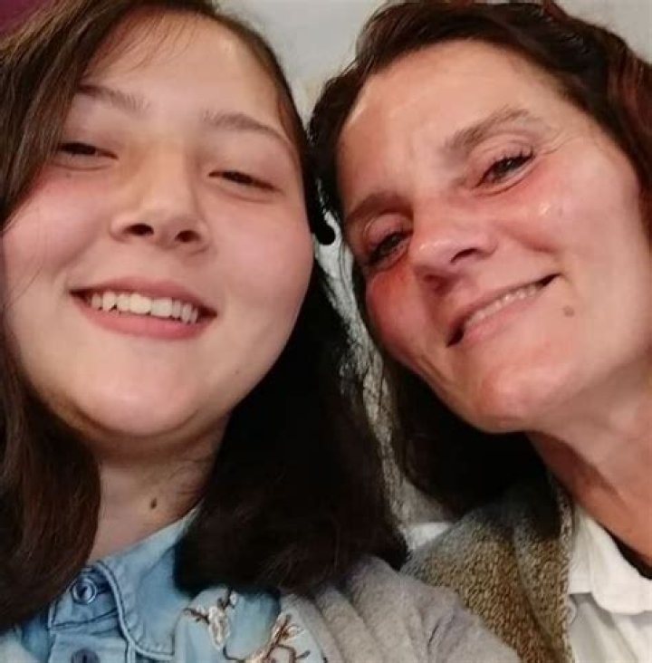 Erika Cheung with her mother