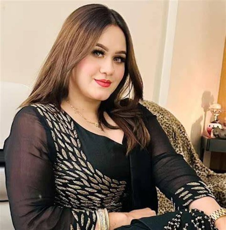 Eva Rahman is a celebrated singer, anchor, songwriter, news presenter and architect from Dhaka, Bangladesh