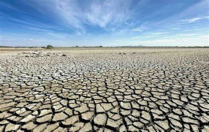 Extreme Climates Calama Street