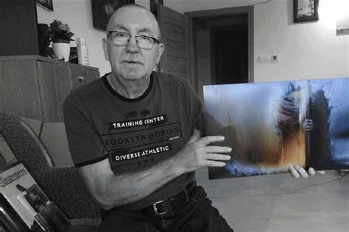 
Famous Oil Painter, Mariusz Lewandowski, dies at 62 