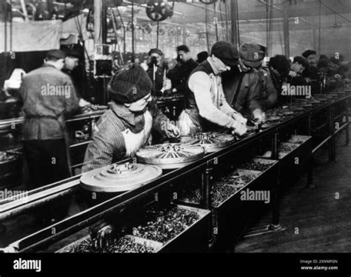 Ford Assembly Line In 1913