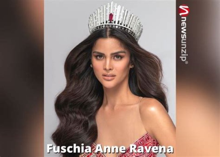 Fuschia Anne Ravena height