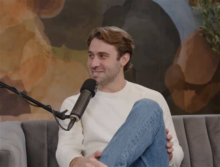 Greg Grippo participated in The Bachelorette season 17