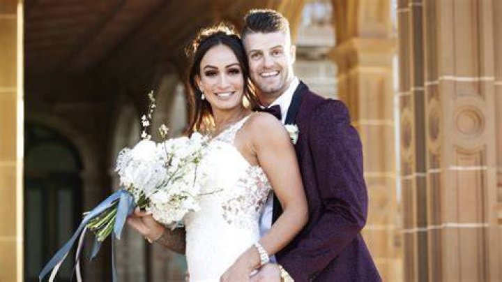 Hayley Vernon Husband, Boyfriend Name & Relationships (MAFS)