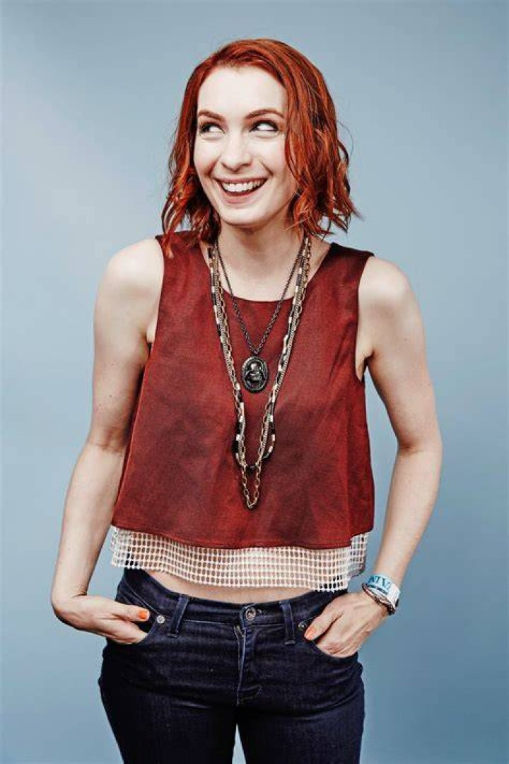 Height of Felicia Day