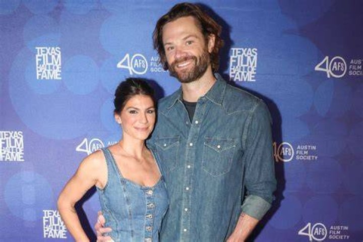 Height of Genevieve Padalecki