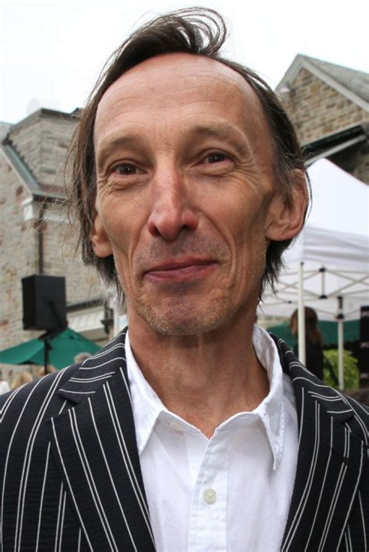 Height of Julian Richings