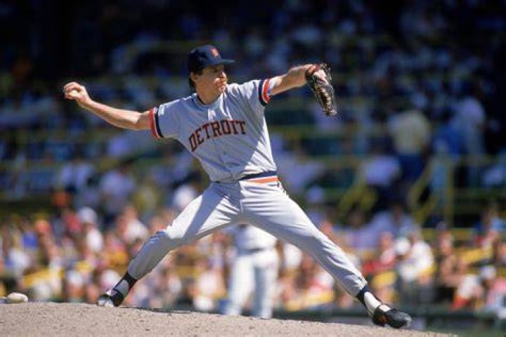 How does Jack Morris make money?