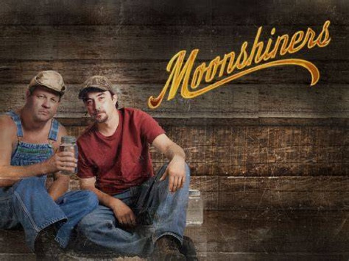 How fake is moonshiners TV show?