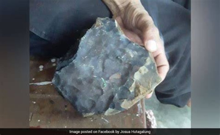 Hutagalung With Meteorite