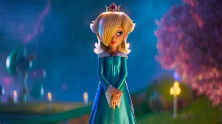 ¿Cuántos años tiene Rosalina?