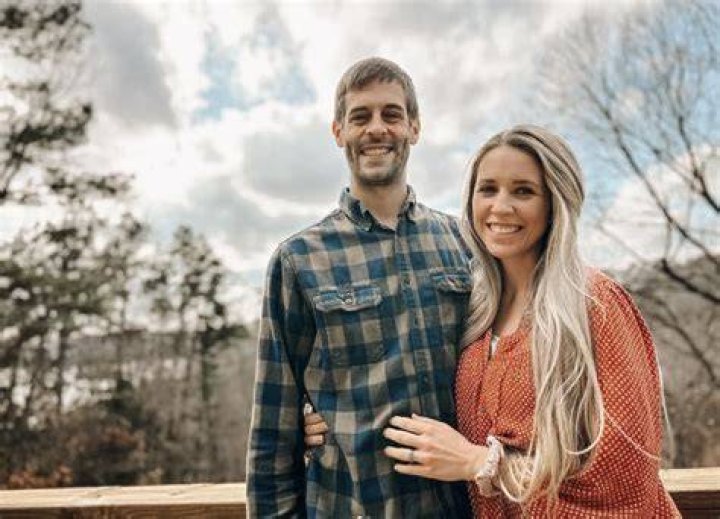 Is Jill Duggar’s husband a lawyer?
