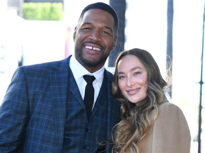 
Is Michael Strahan Married? His Bio, Age, Wife, Kids and Net worth 