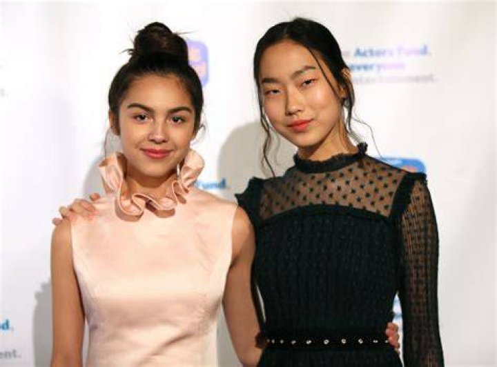Is Olivia Rodrigo still friends with Madison Hu?