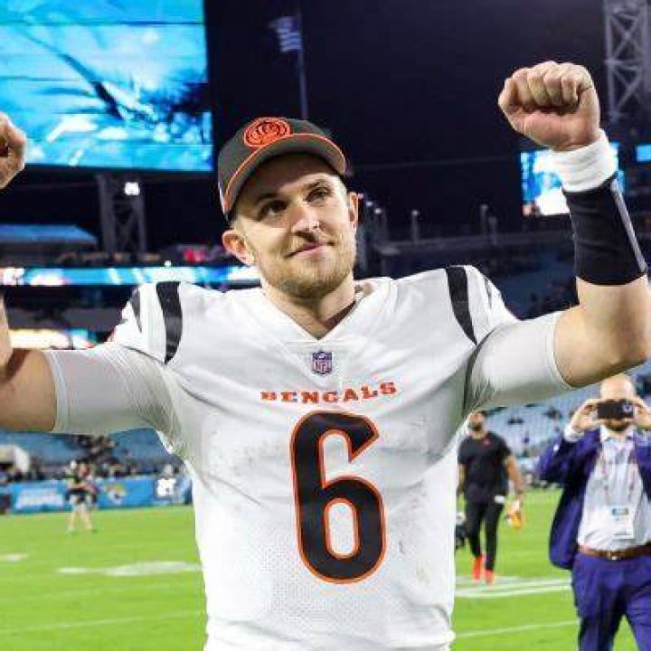 Jake Browning Net Worth: How Much Does He Earn? Contract & Salary
