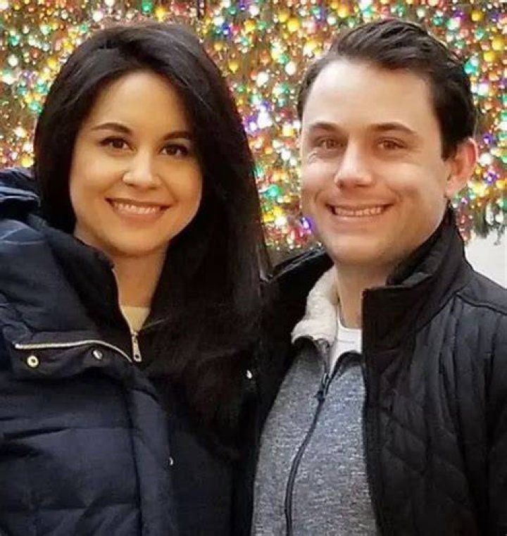 Jan Carabeo Married, Husband, Net Worth, Age, Height, Kids, Bio