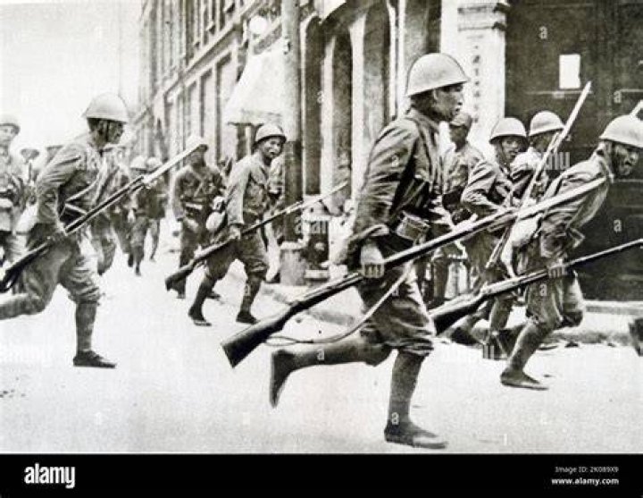 Japanese Troops In The Battle Of Shanghai