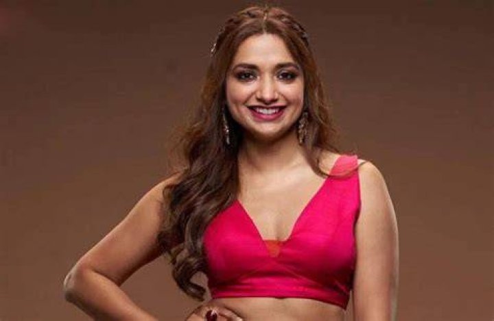 Jiya Shankar birthday