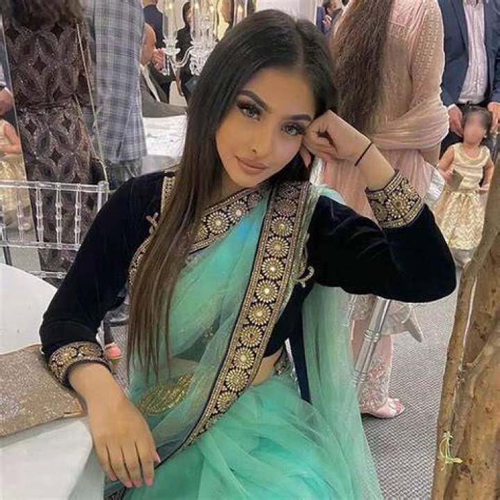 Mahek Bukhari has over 129,000 followers on her TikTok account